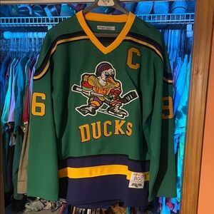 Headgear Classics Mighty Ducks Charlie Conway Hockey Jersey OG 1992